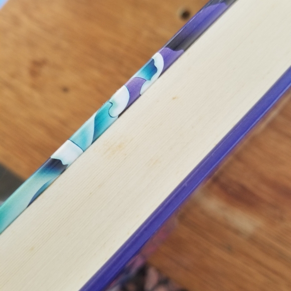 Island of the Sequined Love Nun - Picture 7 of 8